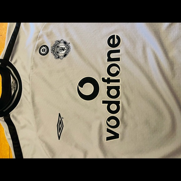 Rare vintage Manchester United Jersey. - Picture 3 of 7